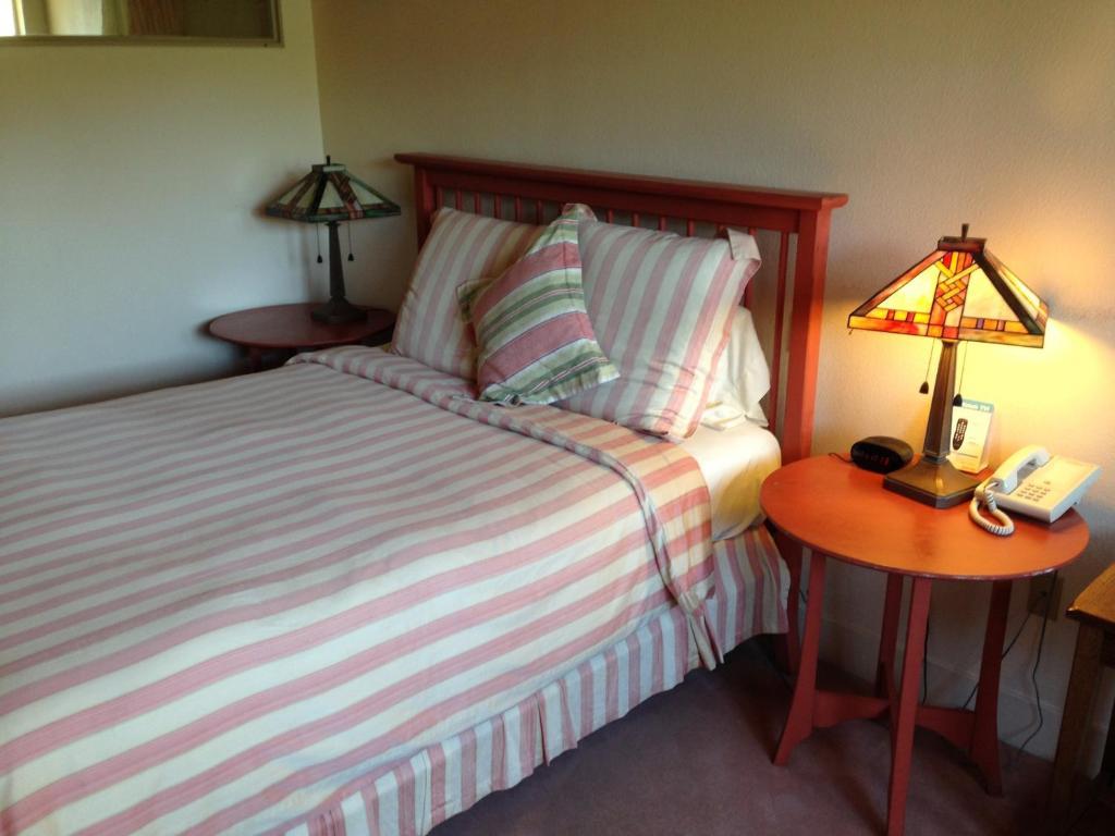 Fairfax Inn San Rafael Quarto foto